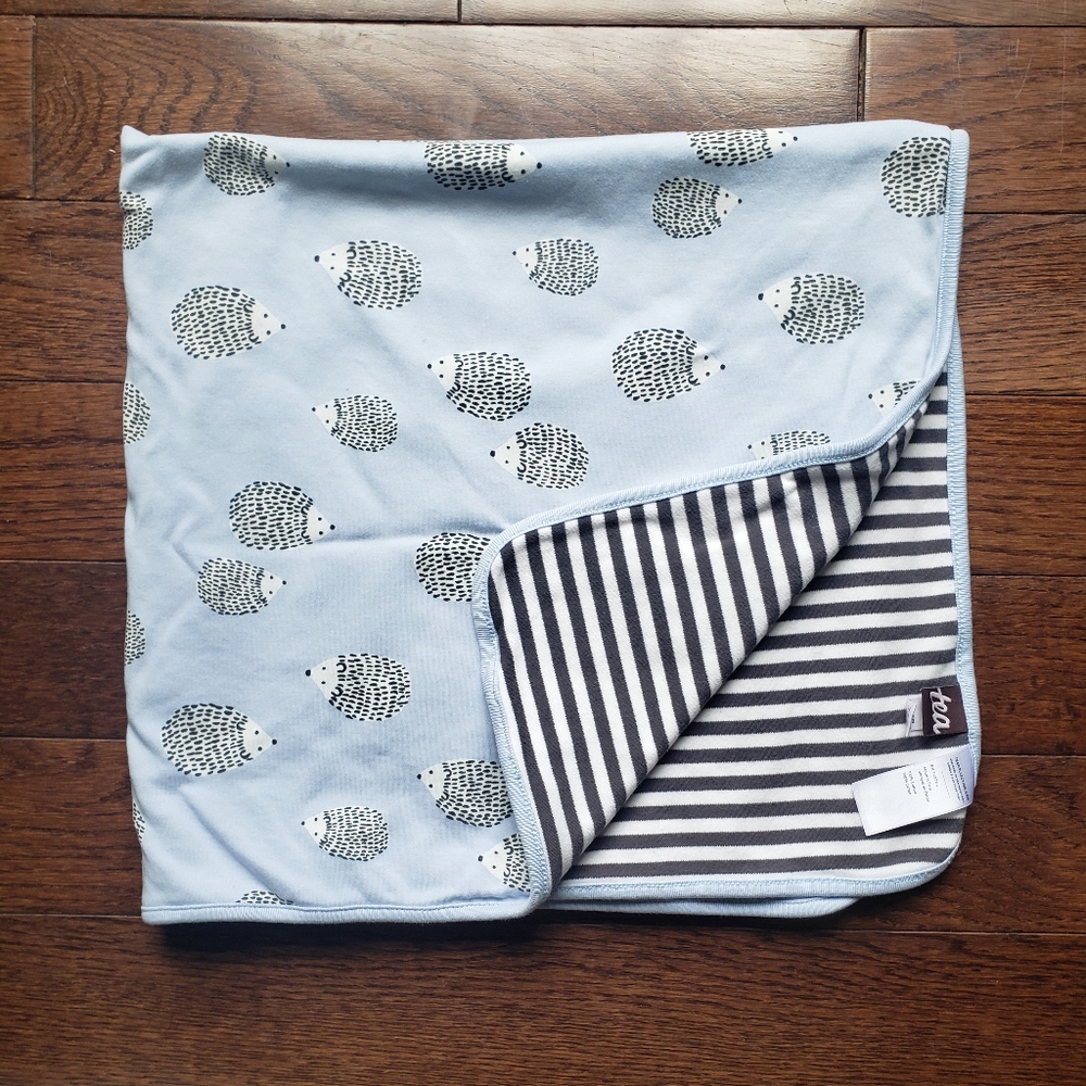 NWOT Tea Blanket